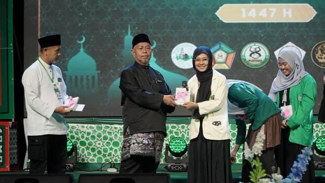 Mahasiswa KKN Internasional UNUGHA Cilacap Berpartisipasi dalam Acara “Hijrah Menjana Kekuatan Umat” dan Terima Penghargaan dari Majlis Agama Islam Pattani Mahasiswa KKN Internasional UNUGHA Cilacap Berpartisipasi dalam Acara “Hijrah Menjana Kekuatan Umat” dan Terima Penghargaan dari Majlis Agama Islam Pattani
