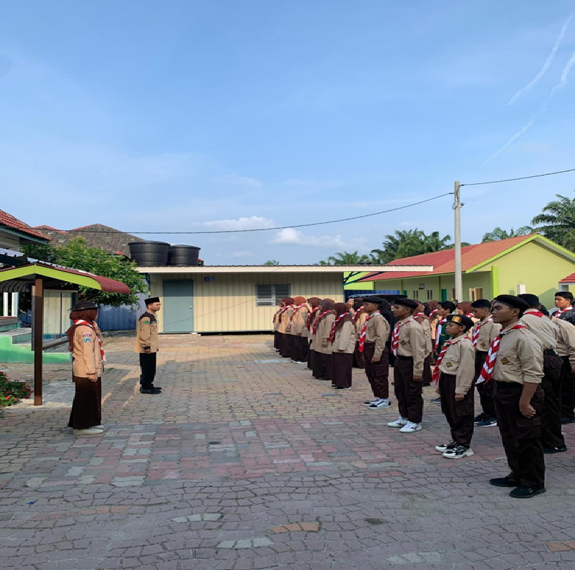 Kegiatan Pramuka Bersama Mahasiswa KKN UNUGHA dan MBKM UNUJA PAITON PROBOLINGGO Membentuk Karakter di Perantauan. Kegiatan Pramuka Bersama Mahasiswa KKN UNUGHA dan MBKM UNUJA PAITON PROBOLINGGO Membentuk Karakter di Perantauan.